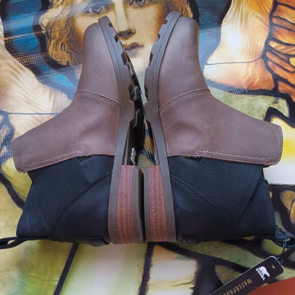 Women's SOREL Leather Waterproof Chelsea Boot in Steel Grey - Picture 2 of 11